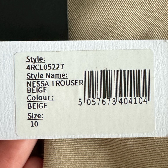 4th Reckless tan set - Picture 6 of 7